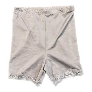 Marilyn Monroe Intimates Body Shaping Slip Shorts Size Large